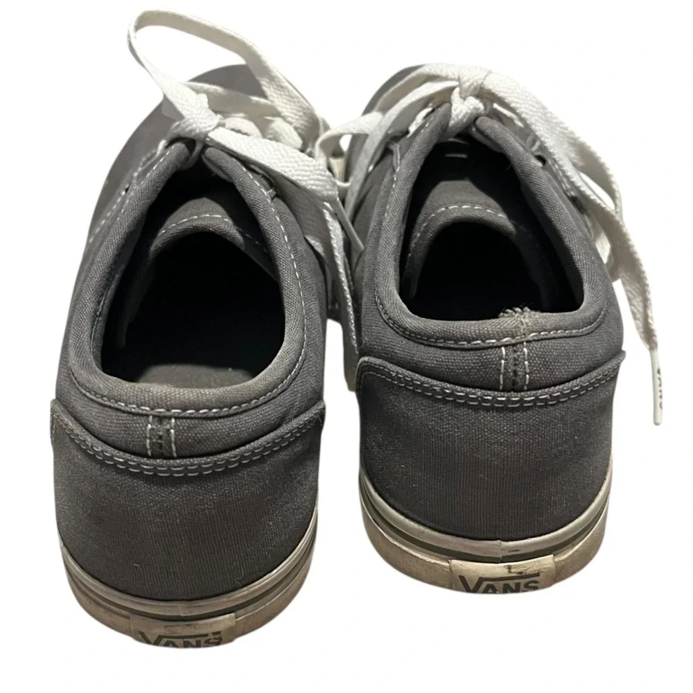 Vans‎ Women's 8 Grey Canvas Sneaker Slim Gym Shoe Skater Casual Comfortable